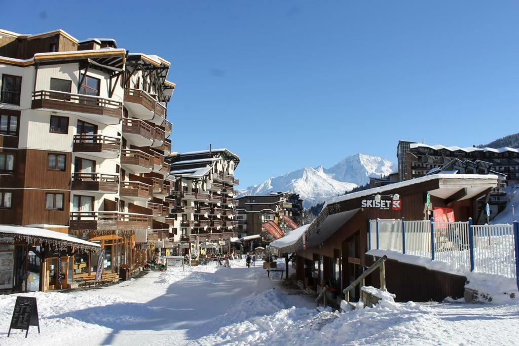 Appartement La Tania 2 Pieces Garage Dans Chalet Pied Pistes Buitenkant foto